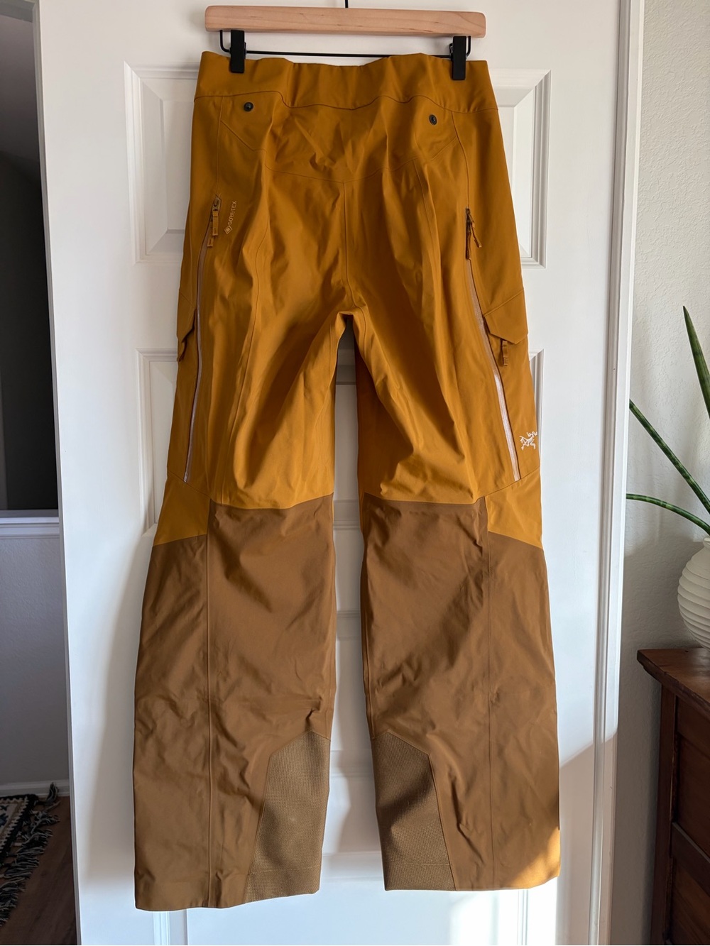 Arc’teryx Sentinel Goretex Pant - Yukon - Picture 3 of 9